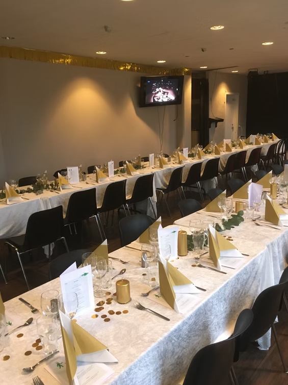Selskab med guld opdækning
